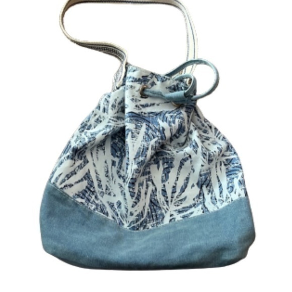 Heidi Dobrott blue abstract canvas hobo bag